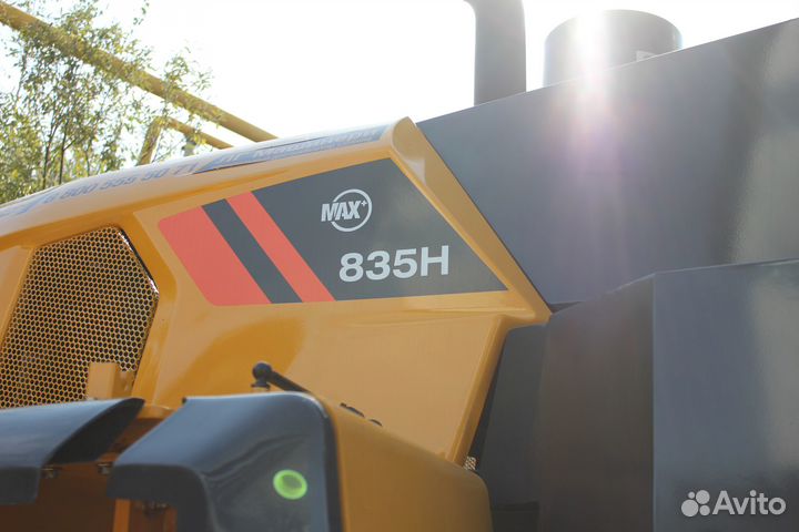 Фронтальный погрузчик LiuGong 835H, 2023