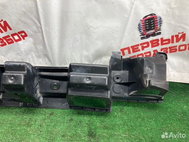 Наполнитель бампера задний Peugeot 407 седан