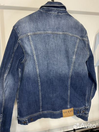 Джинсовая куртка Guess