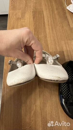 Туфли нарядные две пары