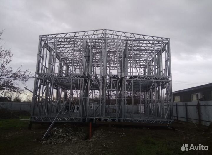 Лстк каркас торгово-офисного здания площадью 242 м