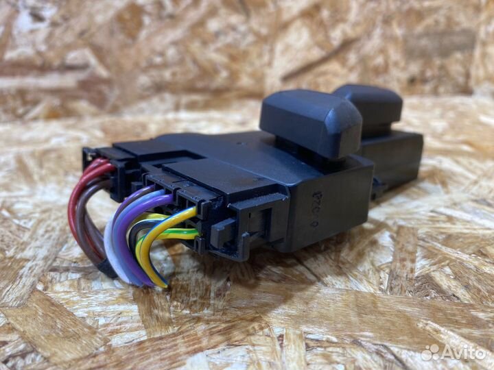 Кнопка регулировки сидения Audi A4 B9 2016