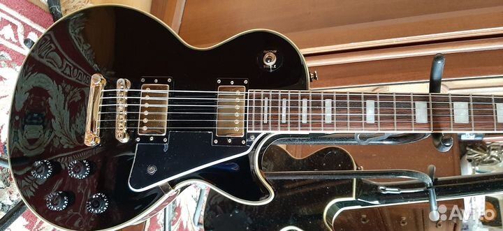 Электрогитара Epiphone Les Paul Custom Pro