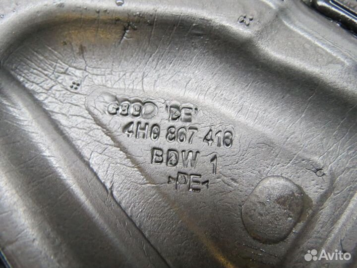 Направляющая стекла задней двери Audi A8 D4 A8D4