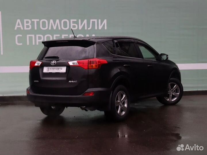 Toyota RAV4 2.0 CVT, 2015, 135 330 км