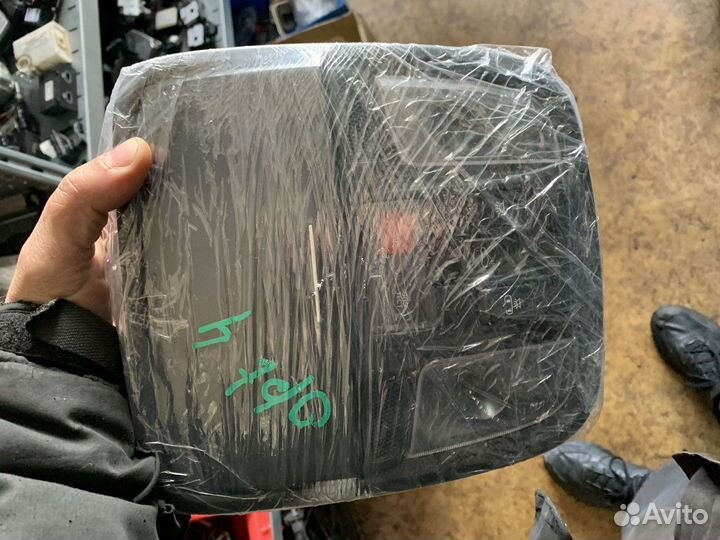 Очечник Kia Optima 4 черный