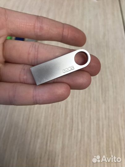 USB флешка 16, 32 Гб