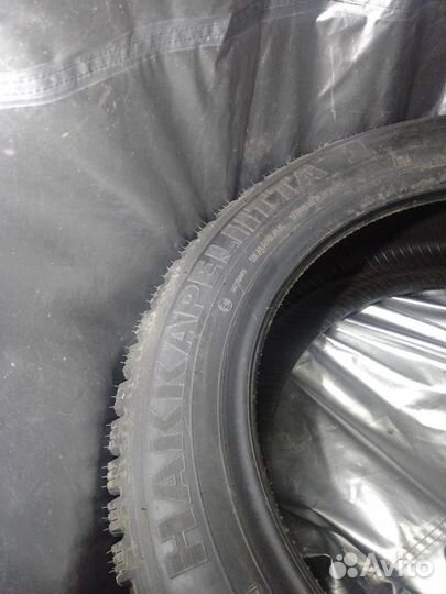 Nokian Tyres Hakkapeliitta 1 215/55 R16 93T