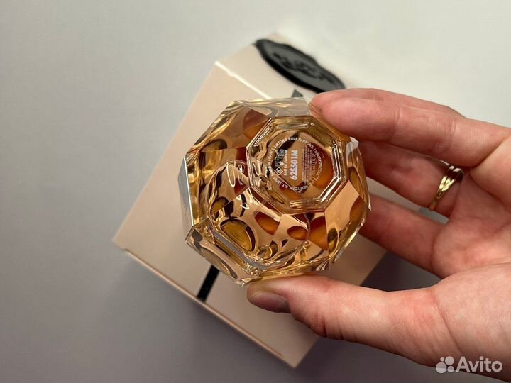 Духи Flowerbomb Viktor Rolf