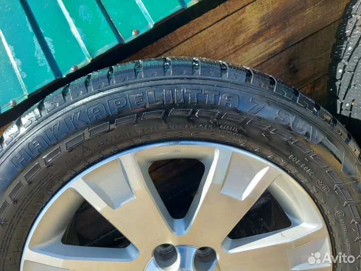 Nokian Tyres Hakkapeliitta 7 SUV 225/60 R18 104T