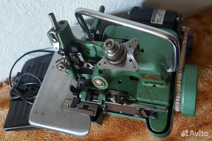 Оверлок для швейной машины