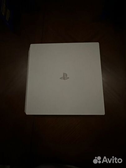 Sony playstation 4 pro 1tb