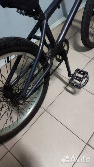 Трюковой велосипед BMX