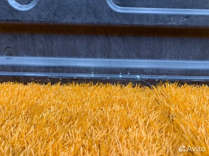 Защита днища кузова правая Mercedes-Benz C-Class