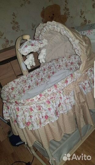 Колыбель люлька, кроватка трансформер