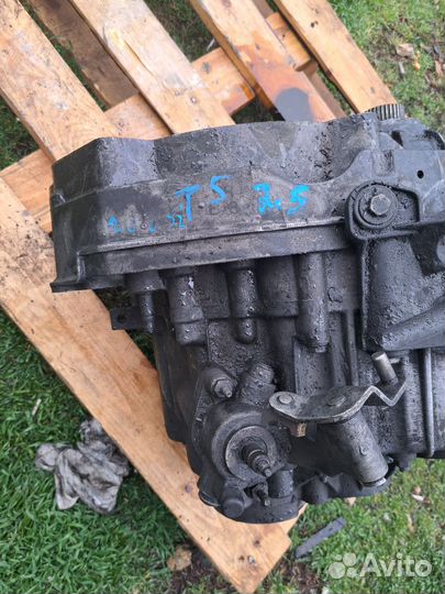 МКПП Volkswagen Transporter T5