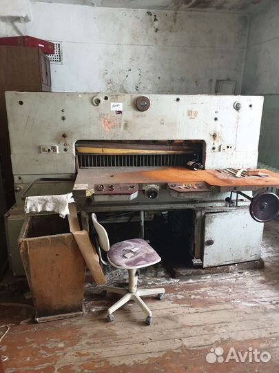 2 бр-110 бумагорезка гильотина целиком илив разбор