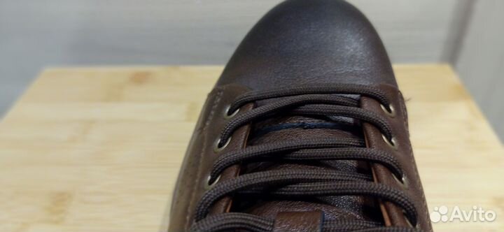 Кожаные ботинки