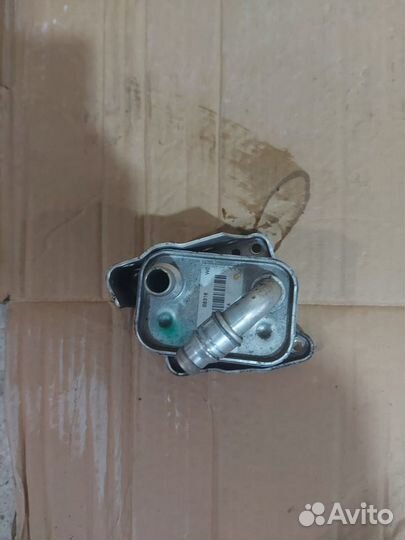 Радиатор масляный BMW 3-серия E90