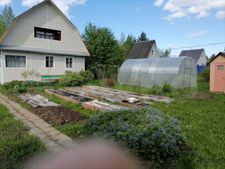 Дача 50 м² на участке 12 сот.