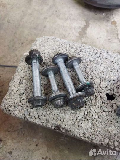 Развальные болты Бмв е53 е90 е60