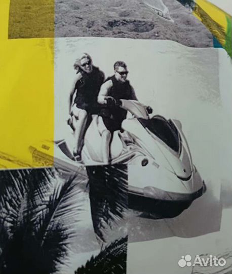 Спортивная ветровка новая