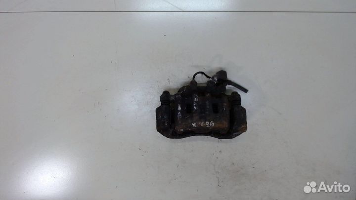 Суппорт Mitsubishi Montero Sport / Pajero Sport, 2