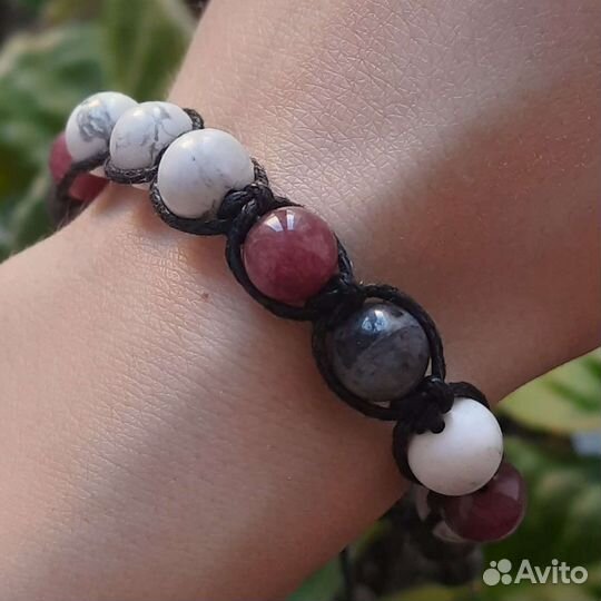 Браслет из натуральных камней