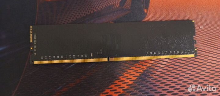 Оперативная память DDR4 Patriot 2400 Mhz CL17 1.2v