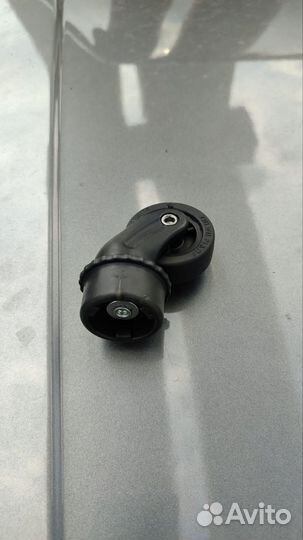 Колесо от чемодана