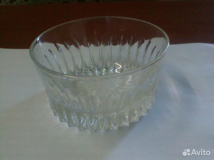 Салатник стеклянный