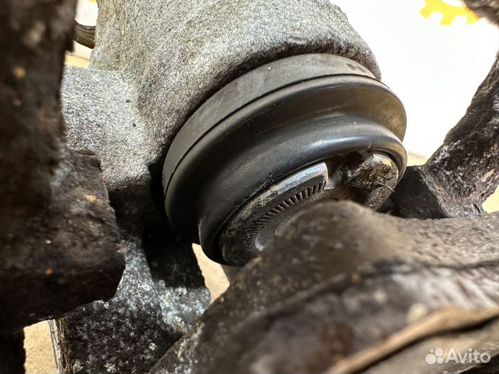 Суппорт правый задний Audi A3 8P 2006