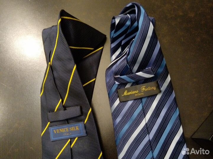 Пара мужских галстуков, шёлк, Италия