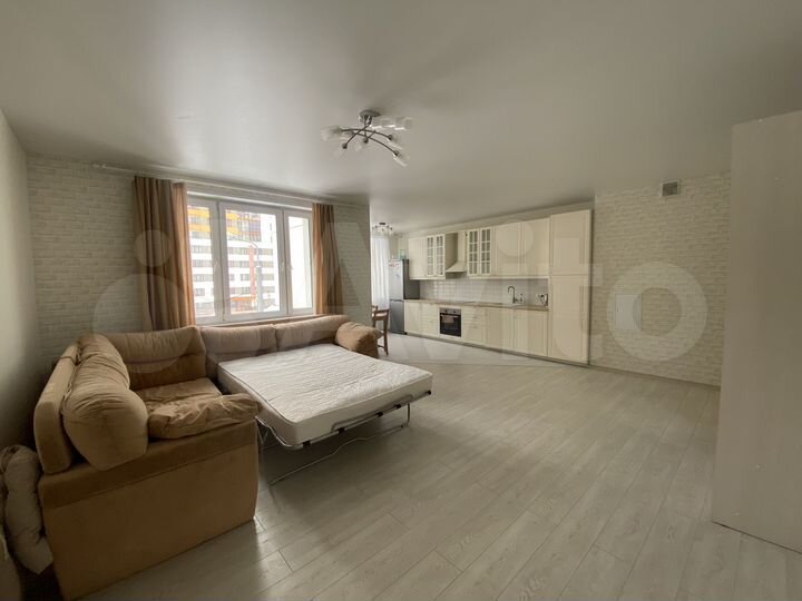 2-к. квартира, 73,2 м², 3/17 эт.