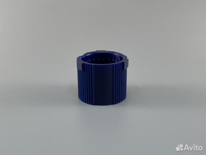 Опорная втулка Mazda Demio DY