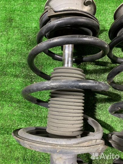 Амортизаторы комплект передние Bmw X3 E83 N52B30AF