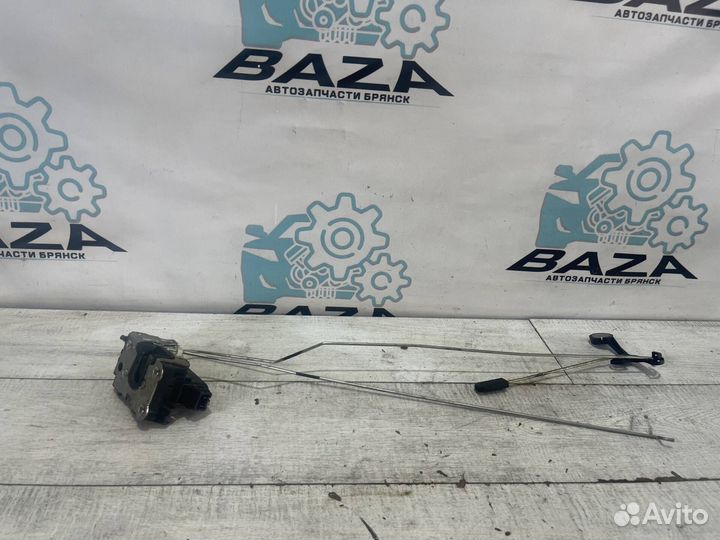 Замок двери задней левой Renault Sandero Stepway