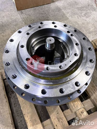 Бортовой редуктор Hyundai R290LC-7A 39Q8-42100