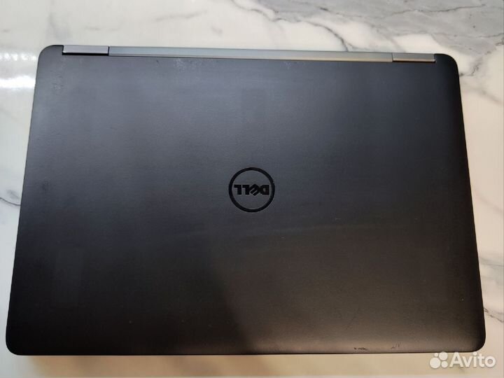 Dell Latitude E7270