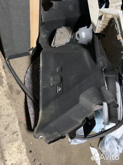 Обшивка багажника левая Renault Duster 2 2021