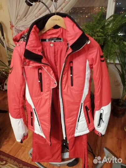 Горнолыжный костюм женский 46-48