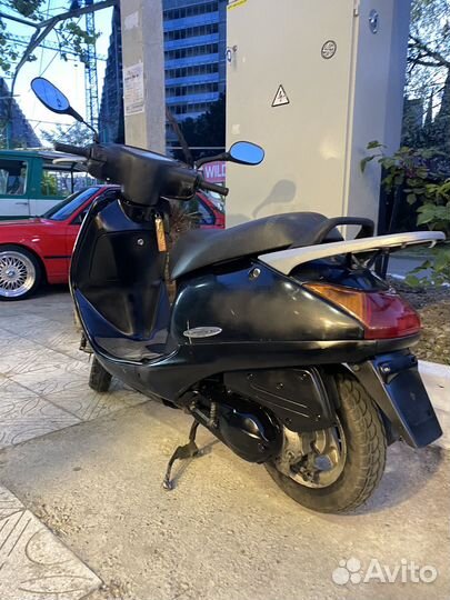 Honda lead af 48