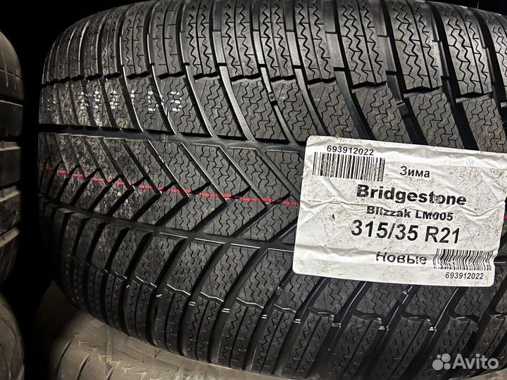 Bridgestone Blizzak LM005 DriveGuard 315/35 R21 и 275/40 R21