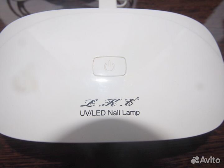 LED лампа для маникюра