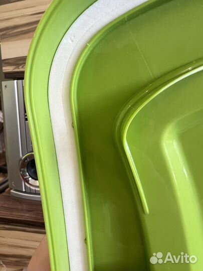 Контейнер для хранения корма