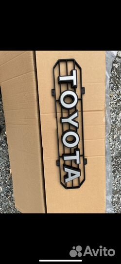 Решетка радиатора toyota 4runner 185 /surf 185