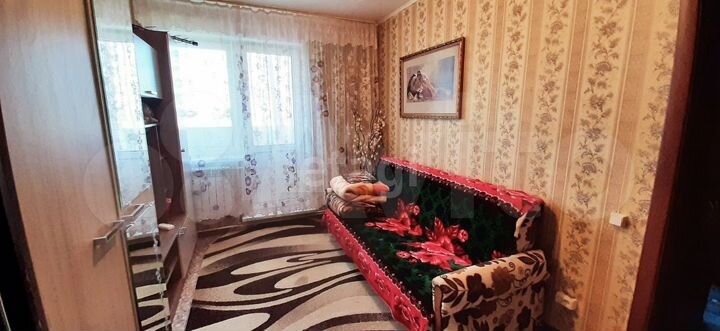 1-к. квартира, 30 м², 3/3 эт.