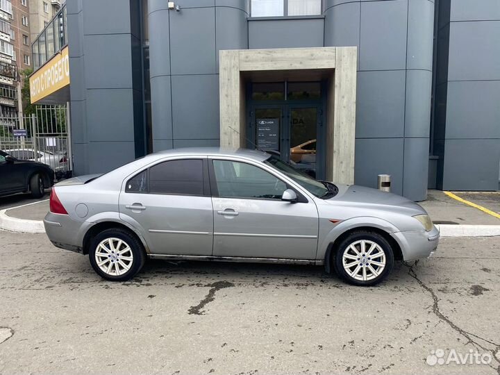 Ford Mondeo 2.0 МТ, 2003, 300 000 км