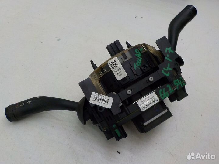 Переключатель подрулевой Volkswagen Touareg 2002-2