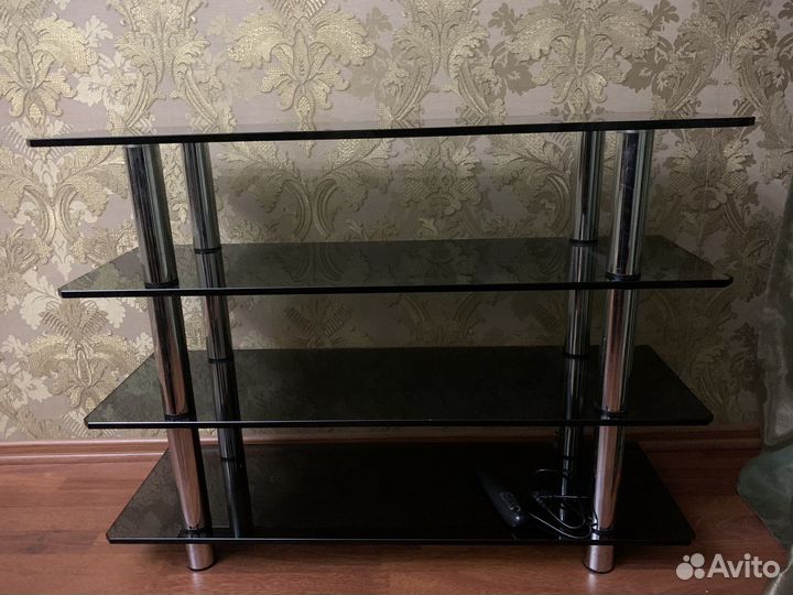 Стеклянная подставка